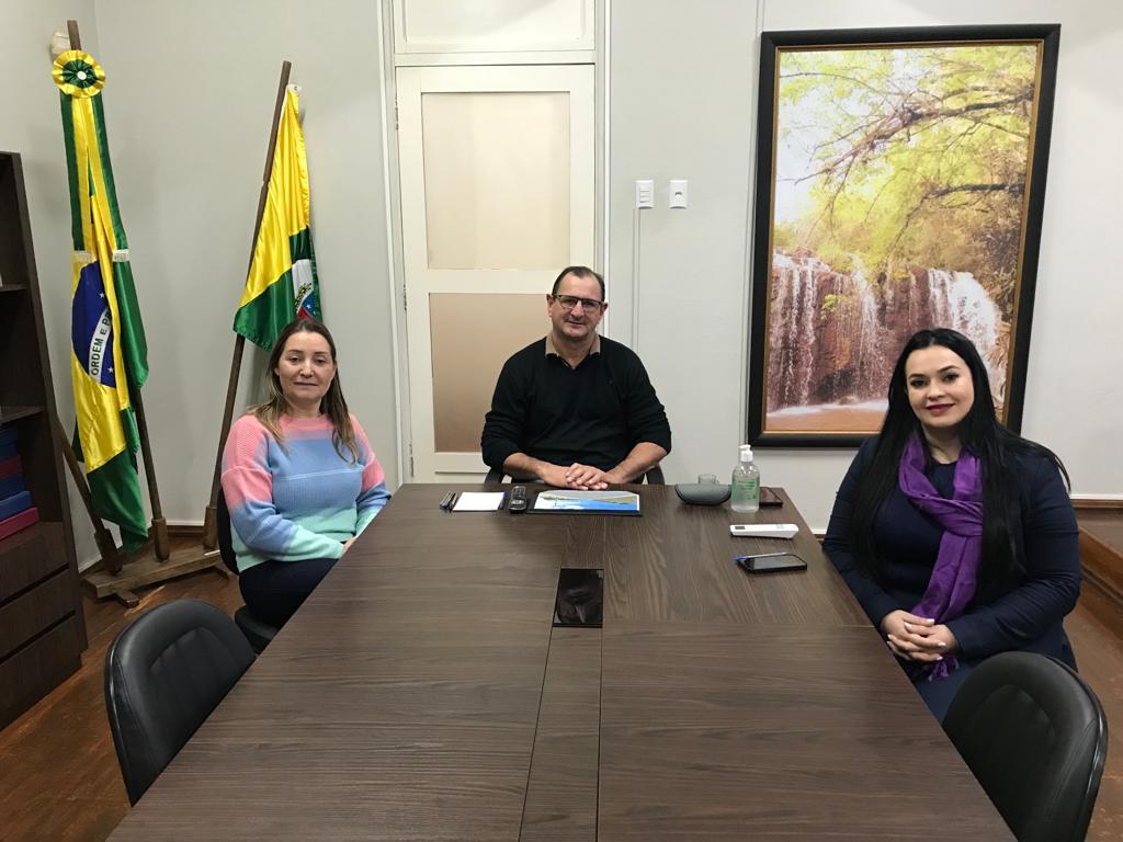 Governo Municipal antecipa a primeira parcela do 13º Salário   